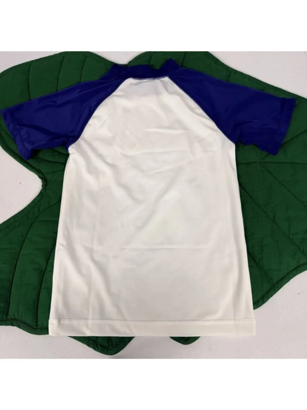 Gymboree Boys 8 Shark Short Sleeve Rashguard Swim Shirt